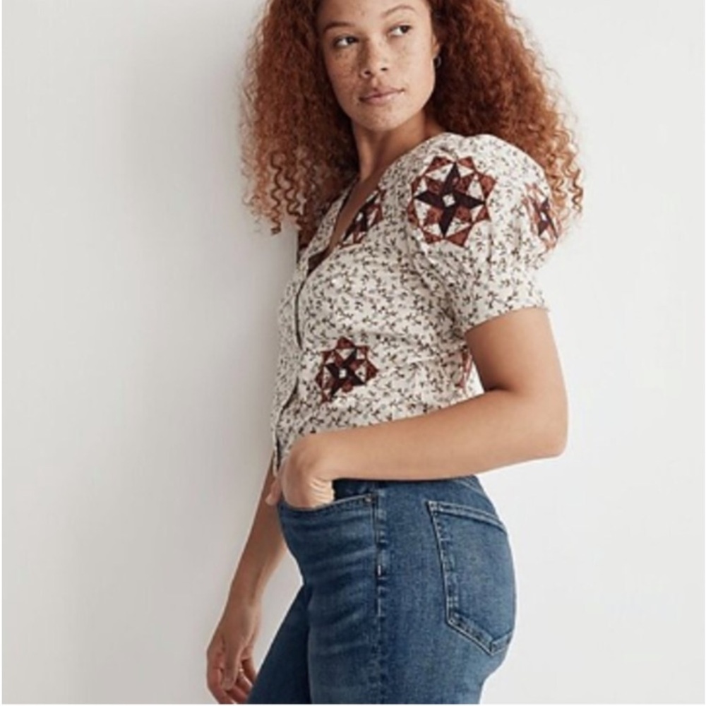 Madewell short puff sleeve top with quilt star pattern